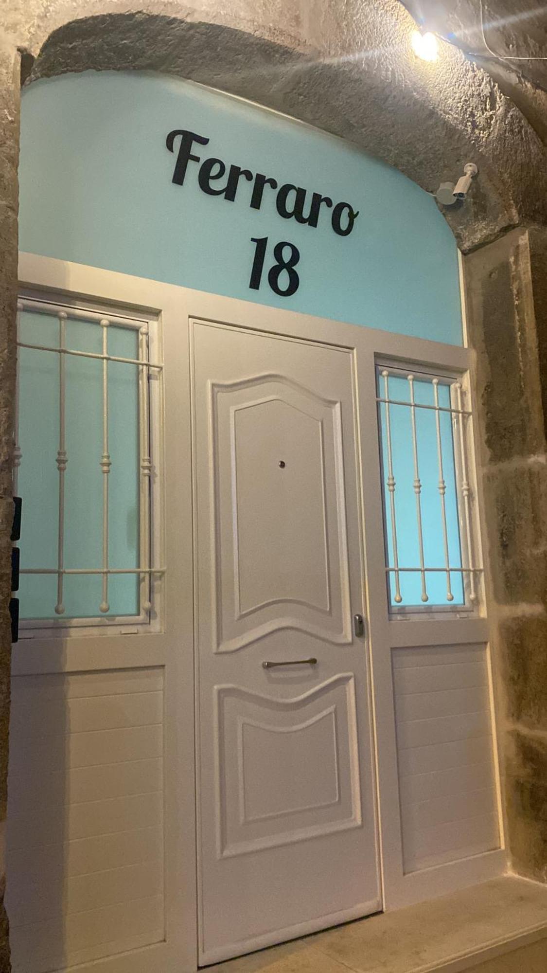 La Suite Di Laura Napoli Bagian luar foto