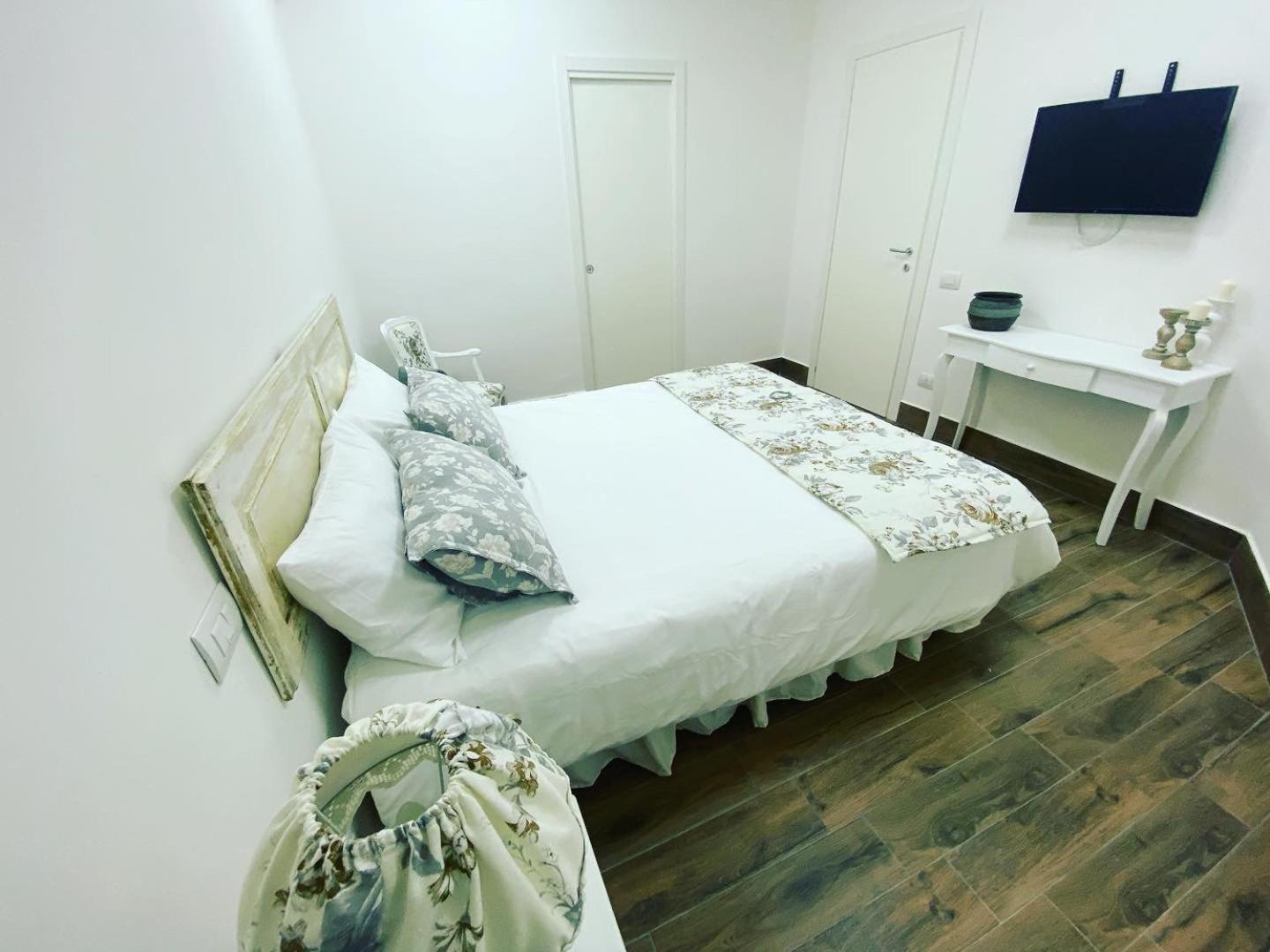 La Suite Di Laura Napoli Bagian luar foto