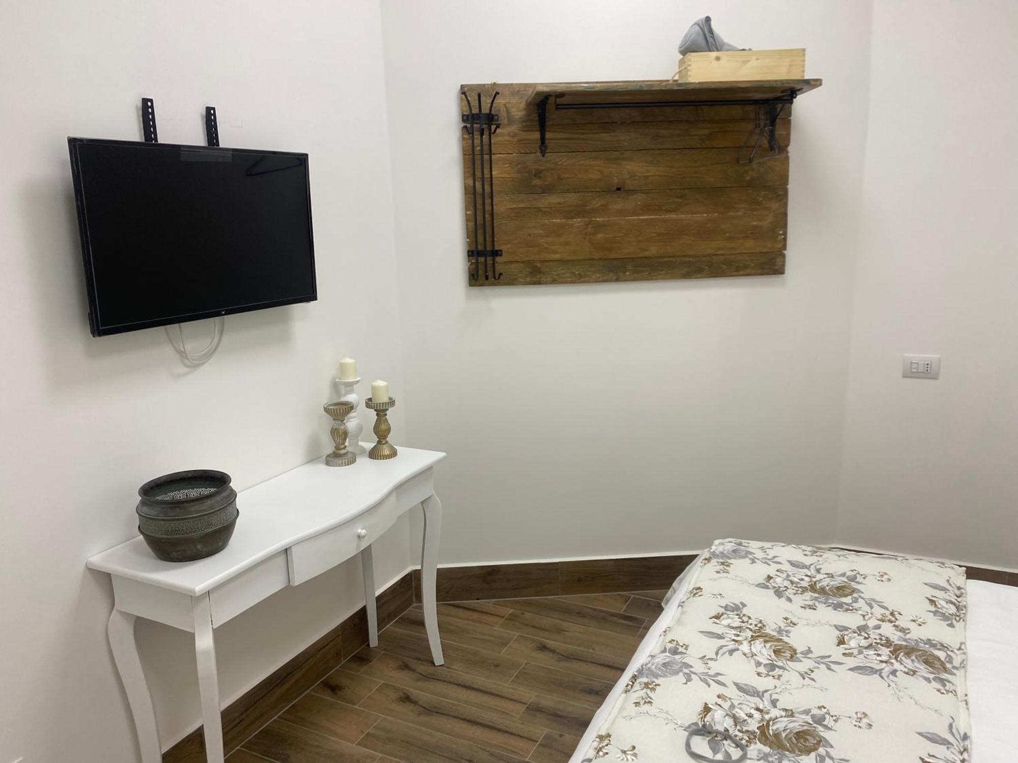 La Suite Di Laura Napoli Bagian luar foto